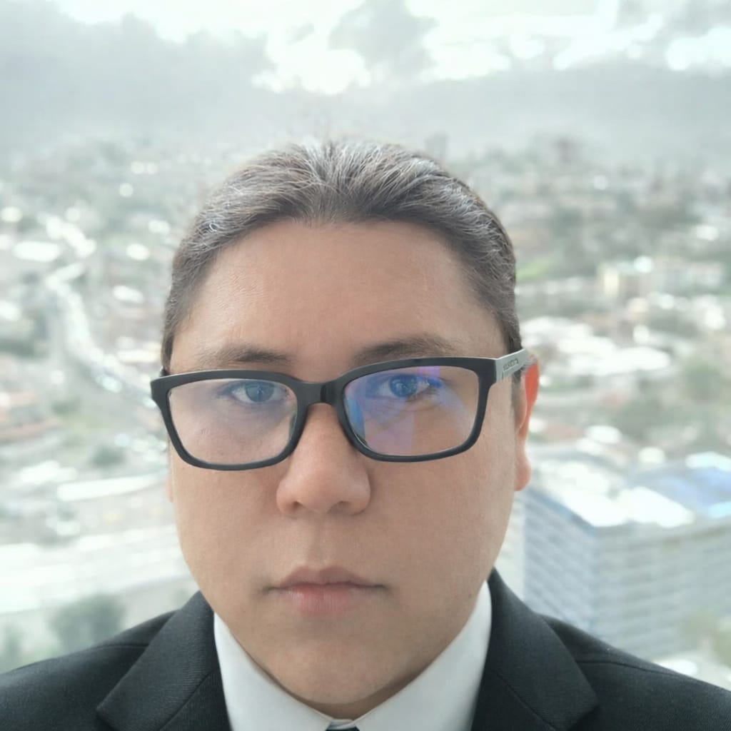 Consultor especialista en operaciones de campo